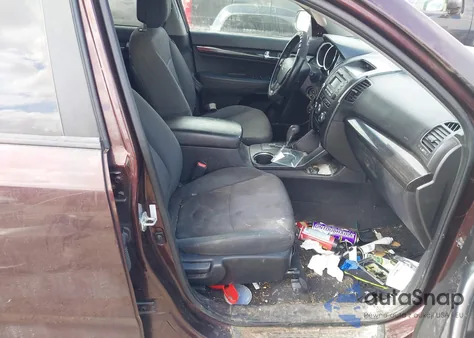 2012 Kia Sorento Lx z USA, uszkodzony, nr VIN 5XYKT3A69CG307685